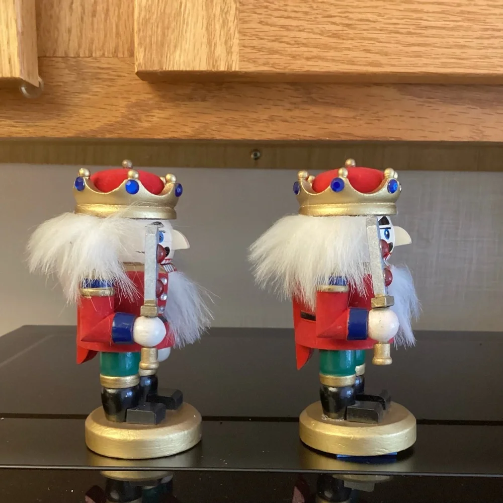 King Nutcracker Mini Pair